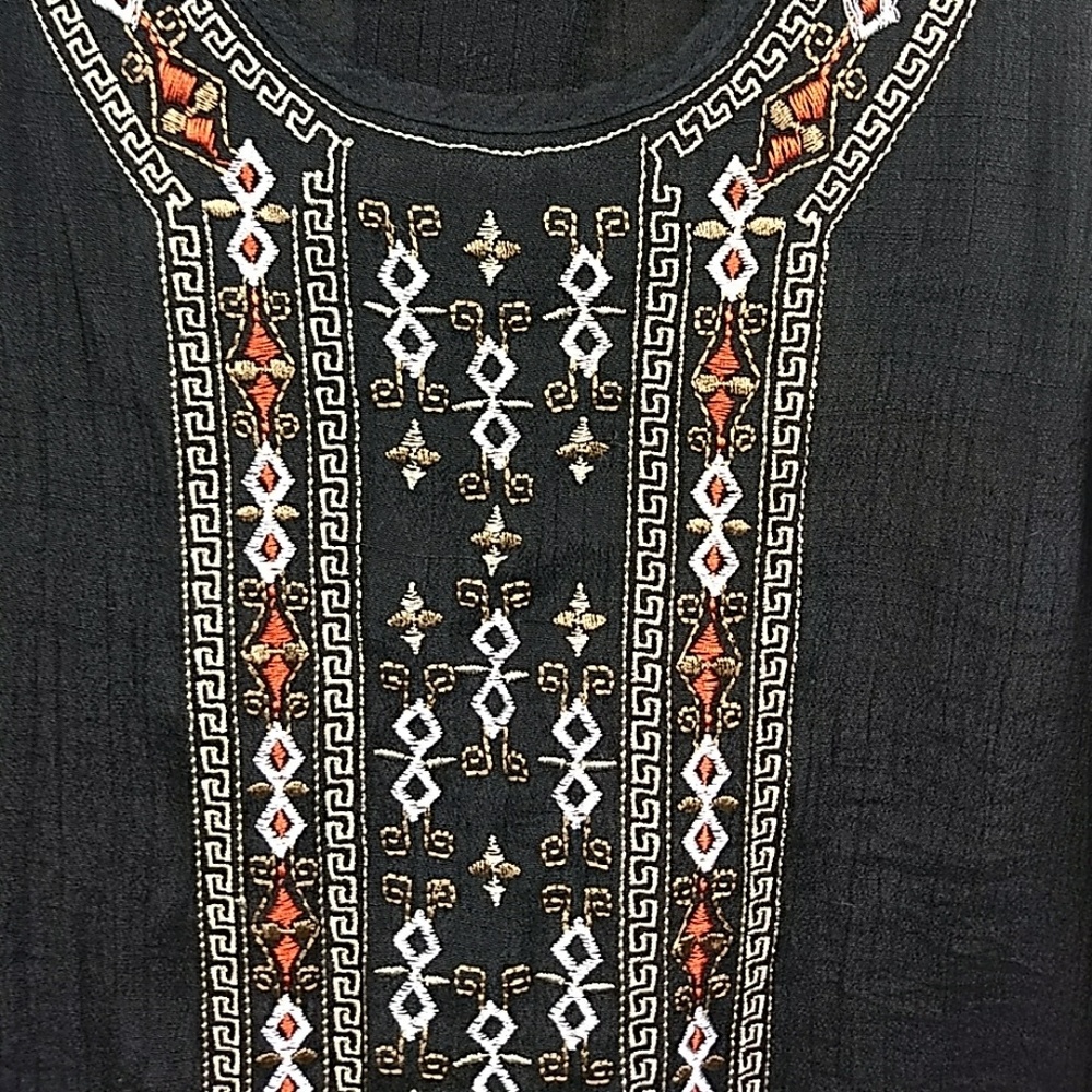 By & By Crossover Back Sleeveless Top Size M (Jr) - Picture 3 of 7